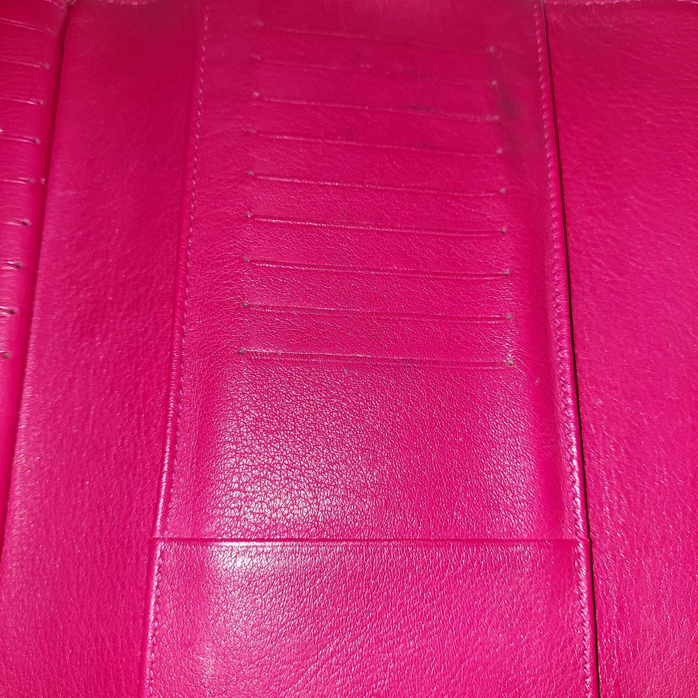LOUIS VUITTON 2017 Mahina Leather Amelia Wallet, Grenat Red Pink - Picture 5 of 13